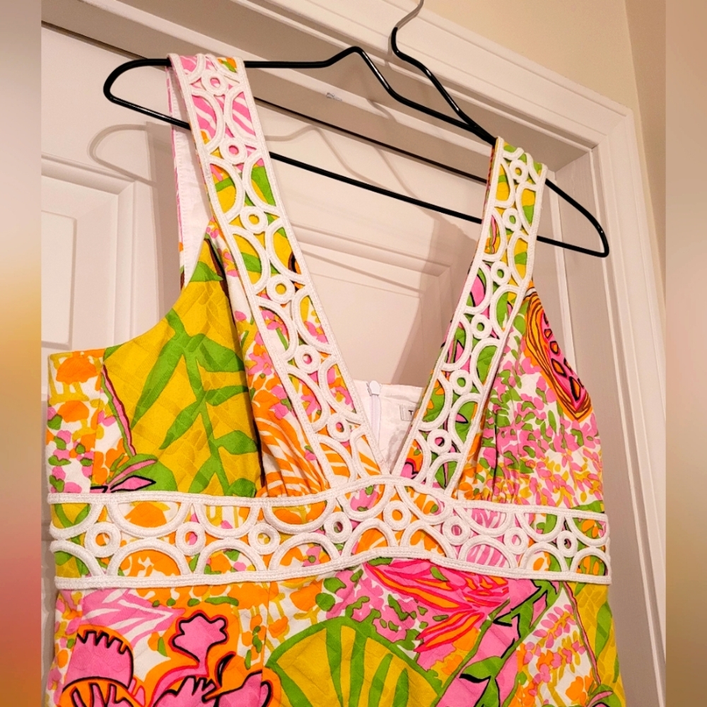 🧡 Trina Turk Neon Empire Macrame Dress